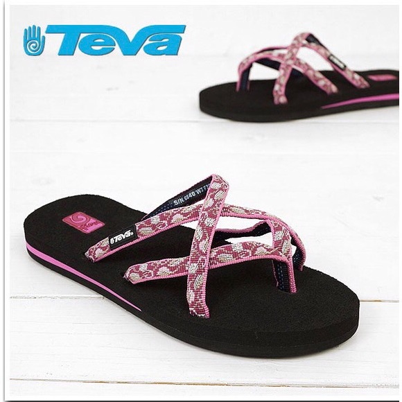 Teva Shoes - Teva Olowahu Cloudberry Rose flip flop sandals
